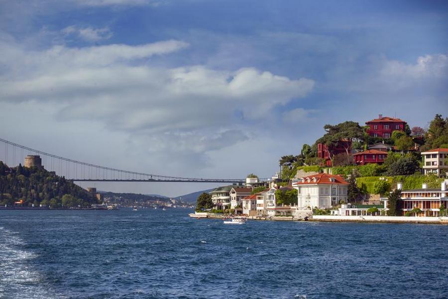?stanbul Bosphorus Boat Tour 1
